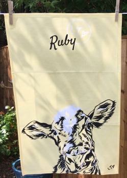 Highland Coos: 2019. To read the story www.myteatowels.wordpress.com/2019/07/06/hig